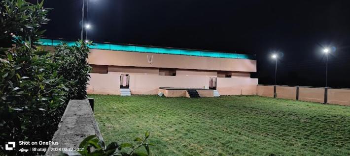 Hotel Vaishnavi Bhadji Esterno foto